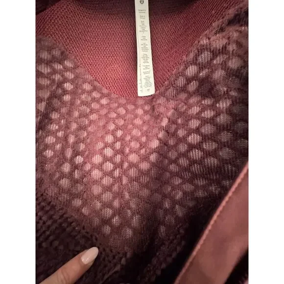 Lululemon NWOT Sleet Street Down Coat Eggplant Hooded Puffer Sz 8 - Picture 9 of 9